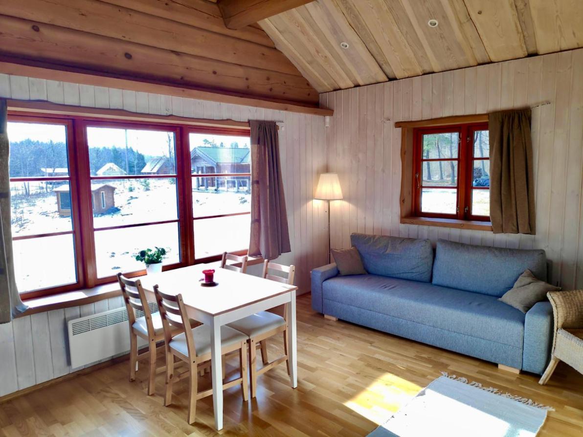 Joeaeaere Puhkekeskus Villa Langa Rum bild